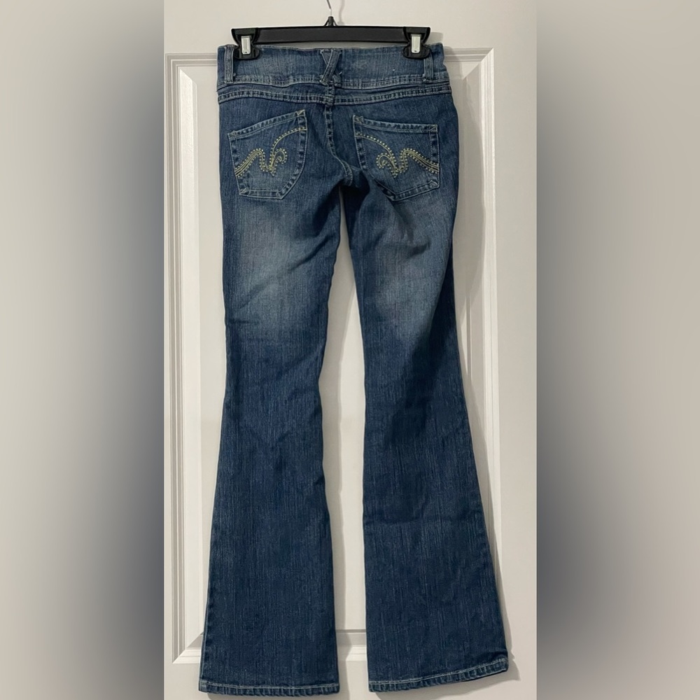 Streetwear Society Women's flare leg jeans